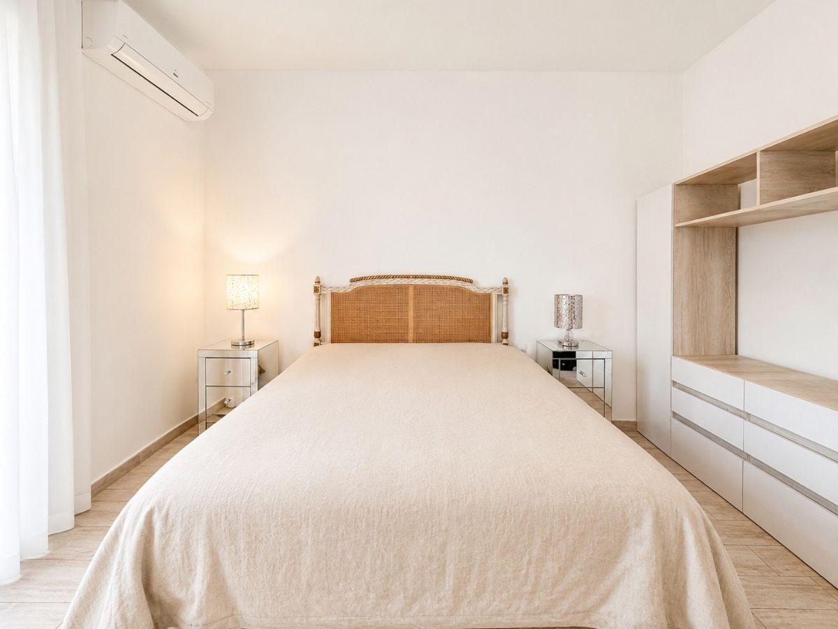 Foto de Departamento en alquiler residencial con cochera y terraza en Puerto, imagen 2