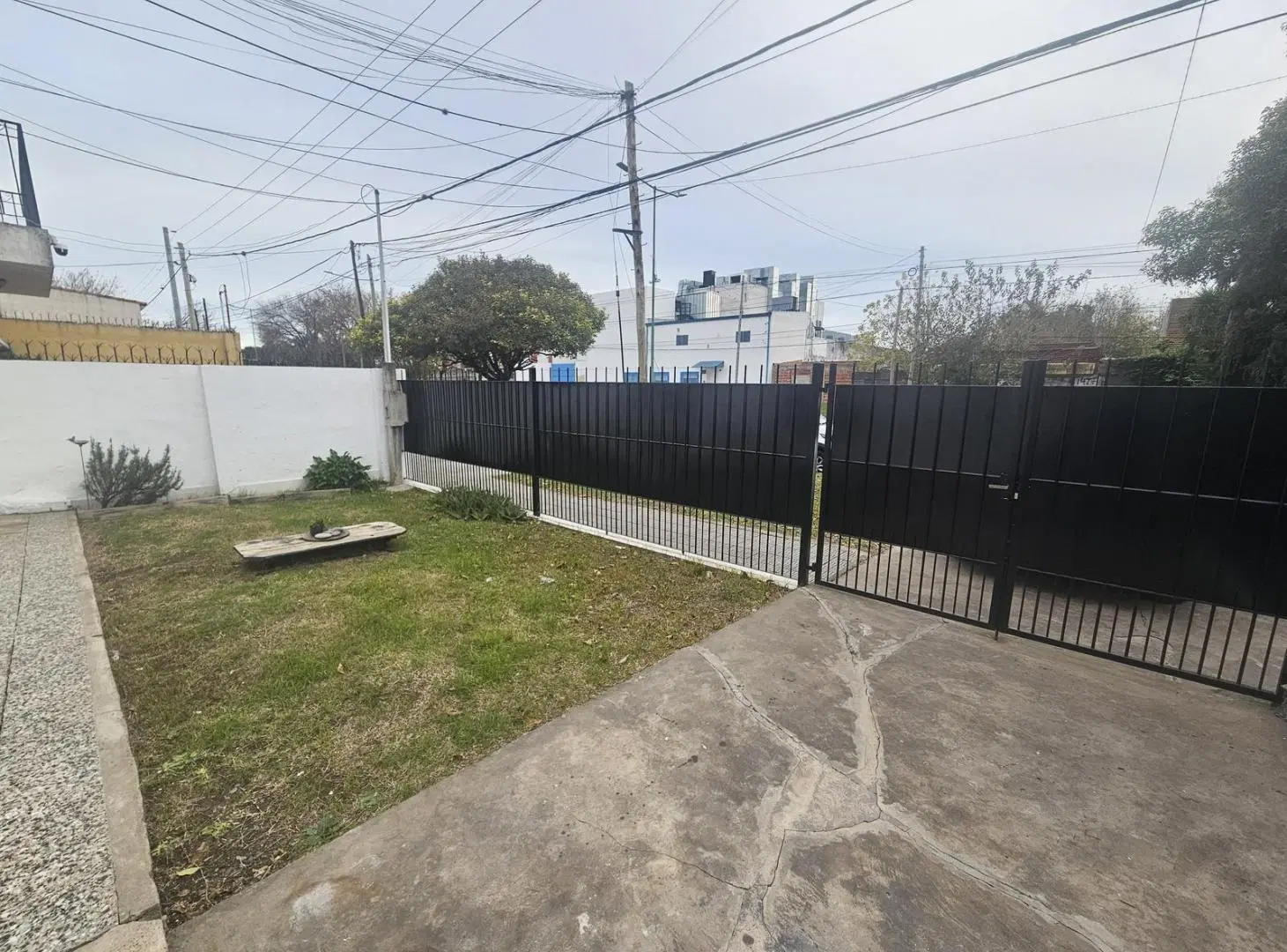 PH en Alquiler en La Plata - Los Hornos, 2 dormitorios, cochera. 4