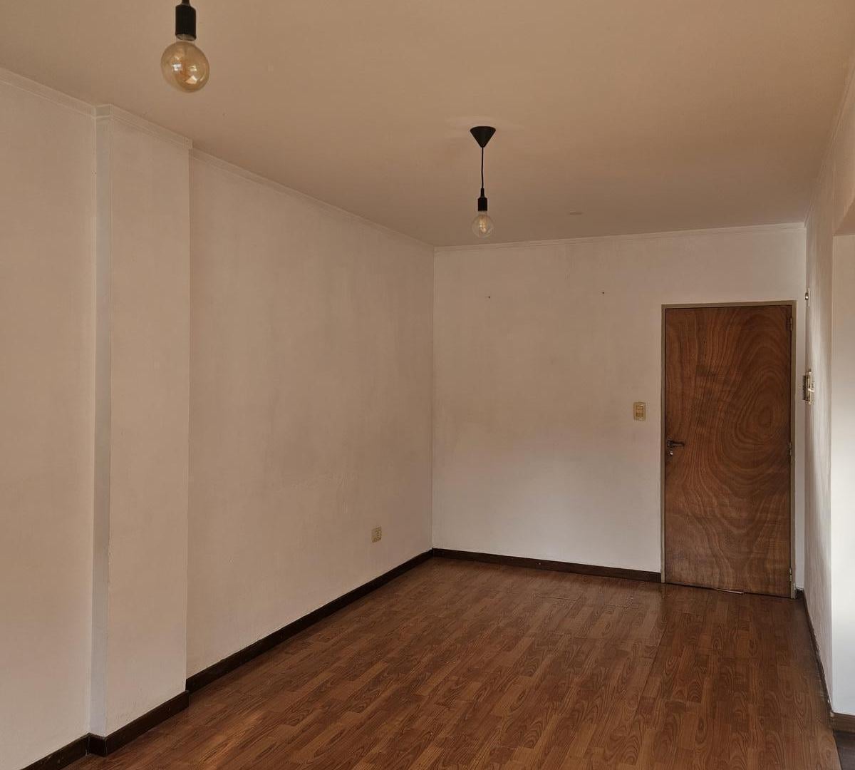 Departamento de dos dormitorios en alquiler en calle 44 11 y 12