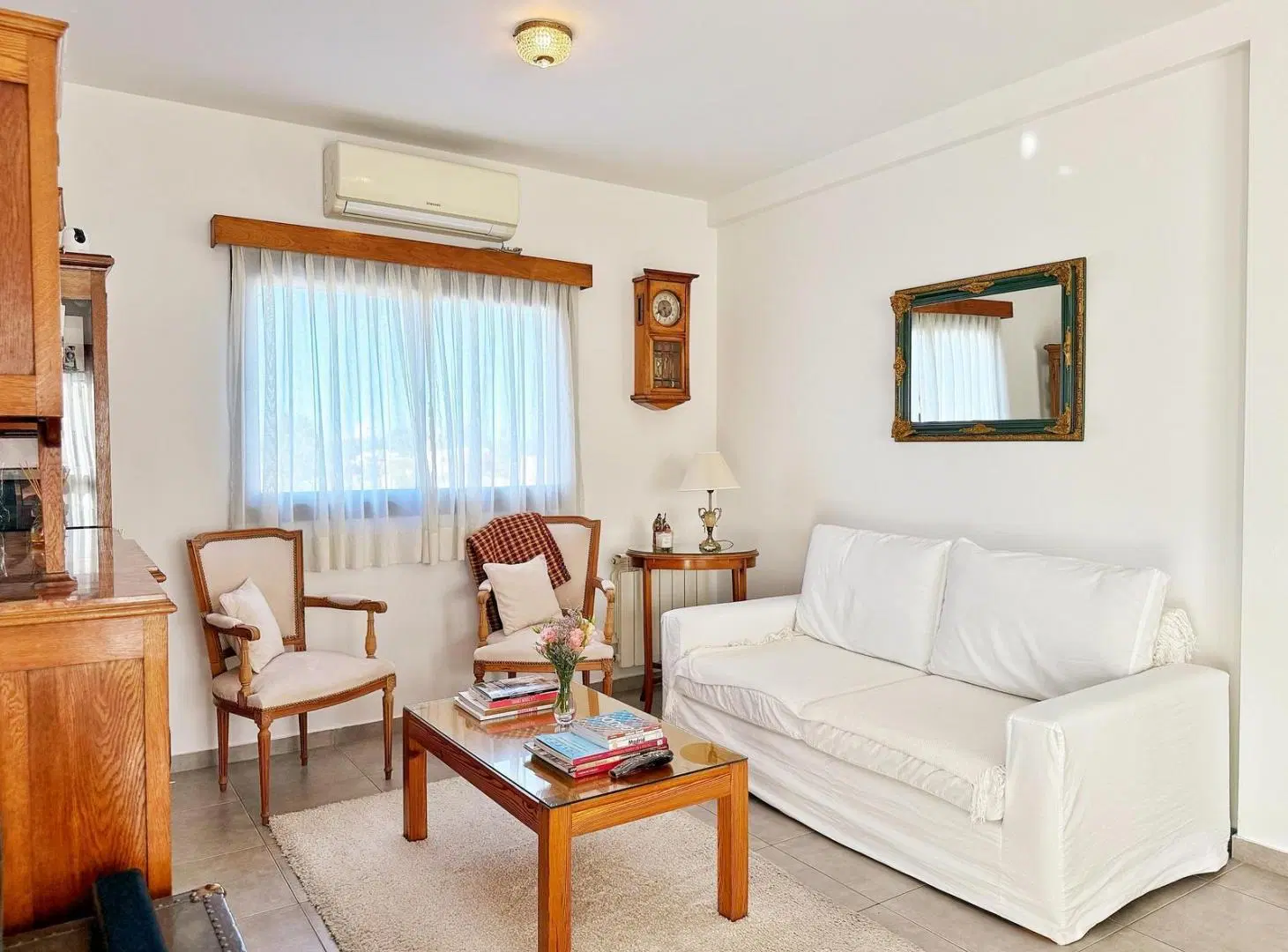Departamento en Venta en La Plata. dos dormitorios con terraza privada. 2