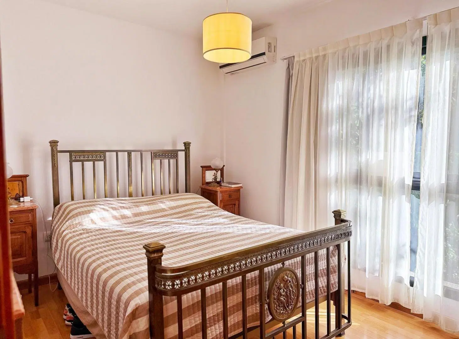 Departamento en Venta en La Plata. dos dormitorios con terraza privada. 4