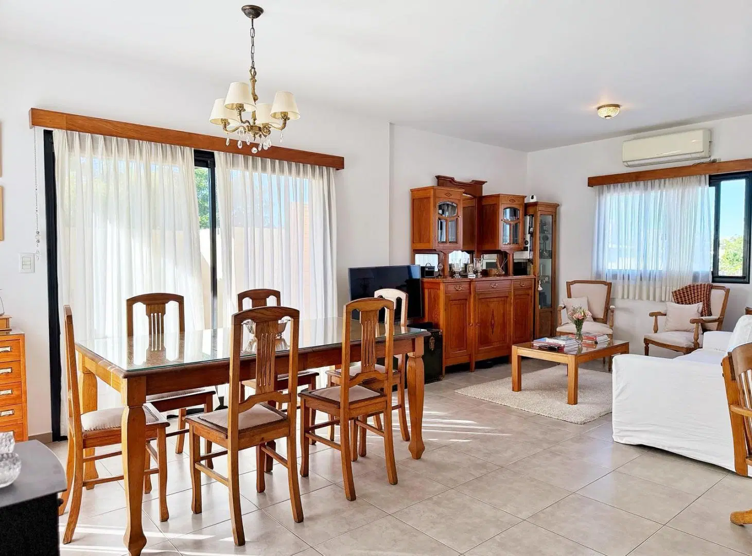 Departamento en Venta en La Plata. dos dormitorios con terraza privada. 1