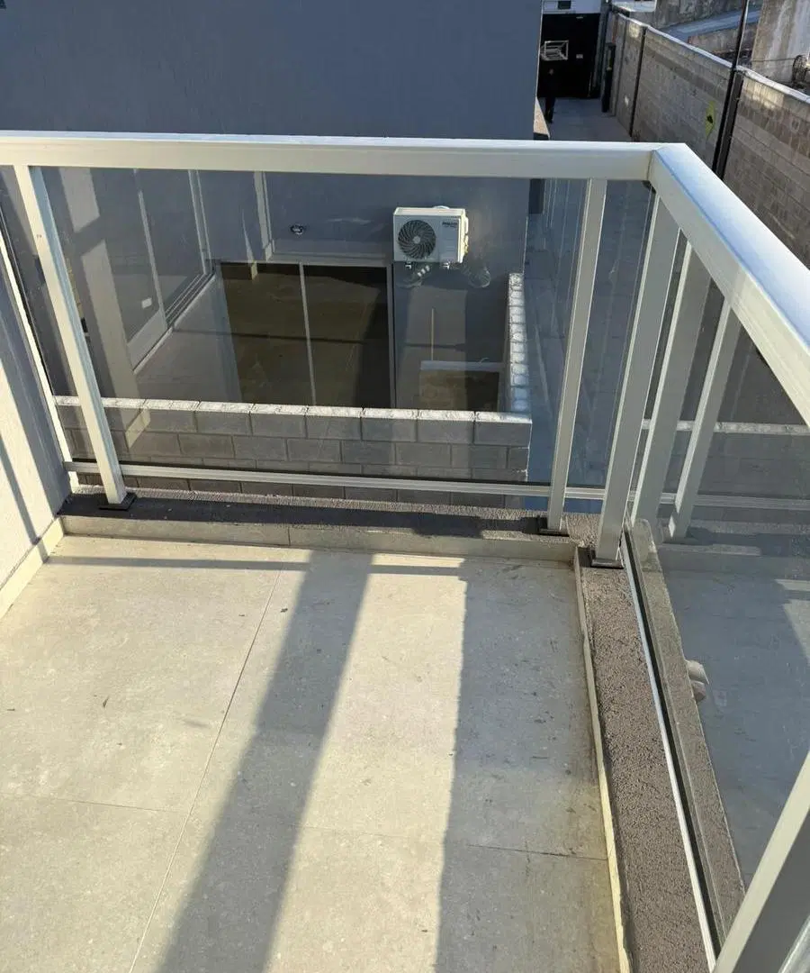 DUPLEX EN ALQUILER A ESTRENAR, 2 DORMITORIOS, COCHERA. 8