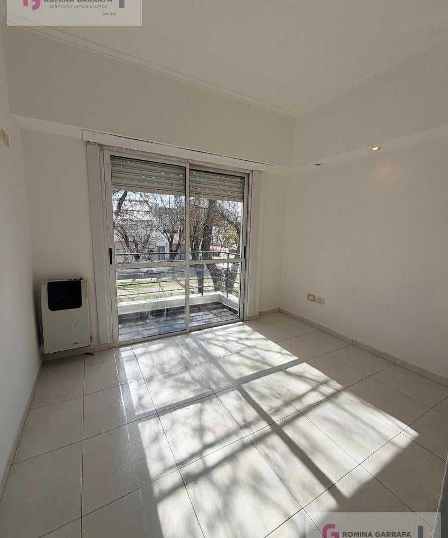 Foto de Departamento 1 dormitorio en VENTA calle 66 e/ 117 y 118, La Plata, imagen 2