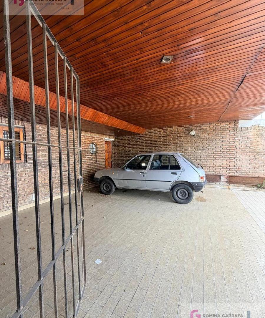 Foto de Casa en Venta calle 61 e/ 139 y 140, Los Hornos, imagen 3