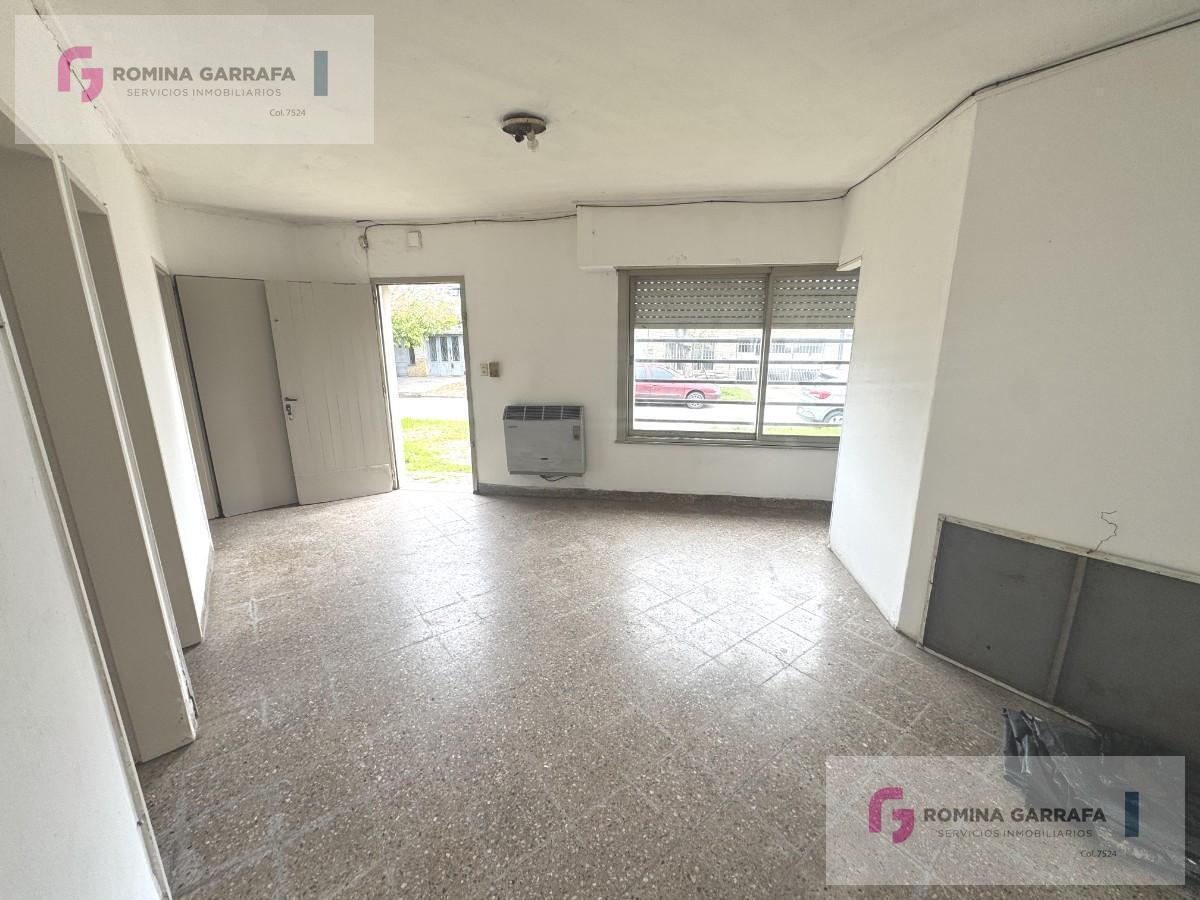 Foto de CASA PH EN VENTA EN LA PLATA, COCHERA., imagen 3