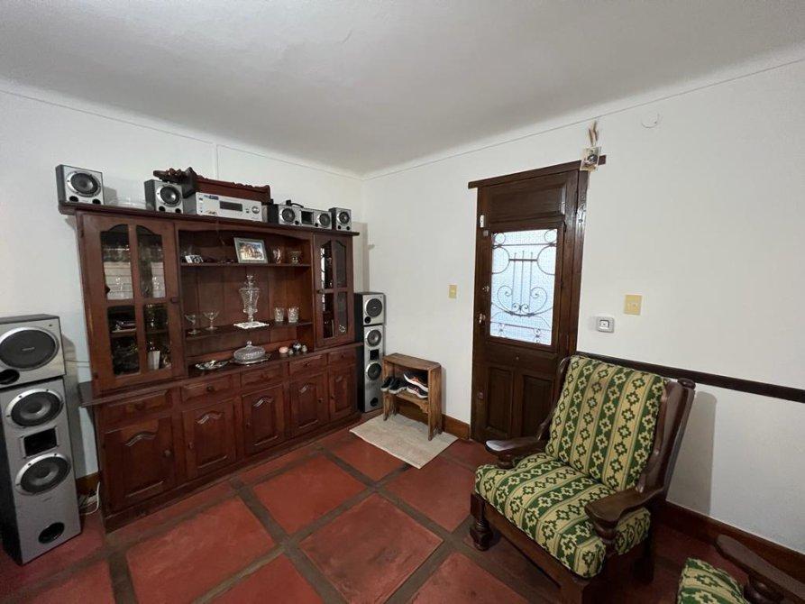 Foto de HERMOSA CASA CON PISCINA EN VENTA, imagen 3