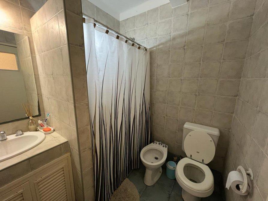 Foto de HERMOSA CASA CON PISCINA EN VENTA, imagen 2