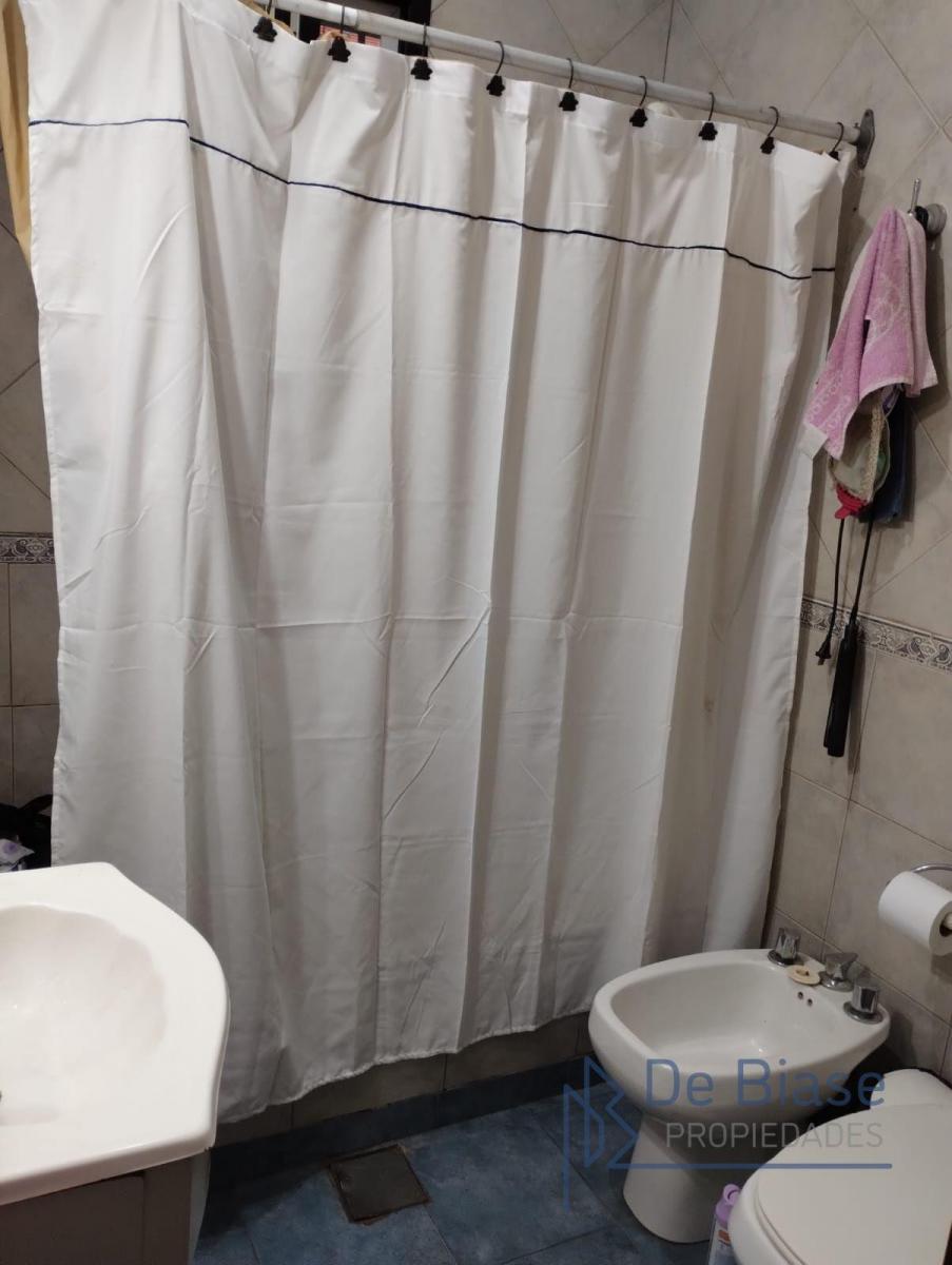 Foto de CASA EN VENTA EN BANFIELD, imagen 5