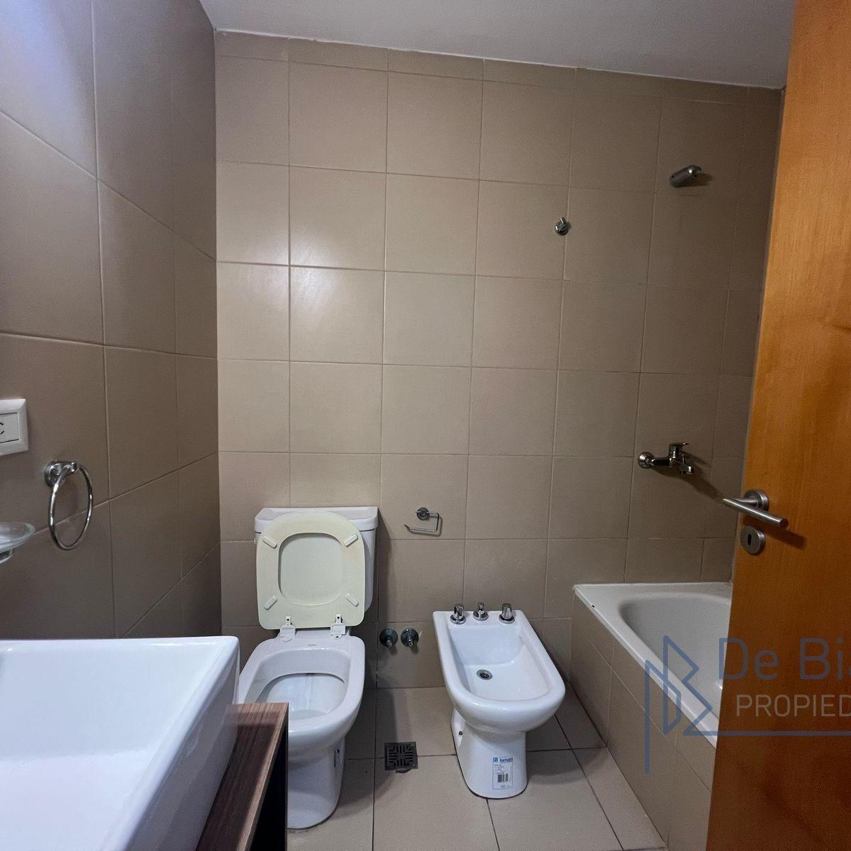 Hermoso Departamento Dos Ambientes en Venta - Monte Grande 1