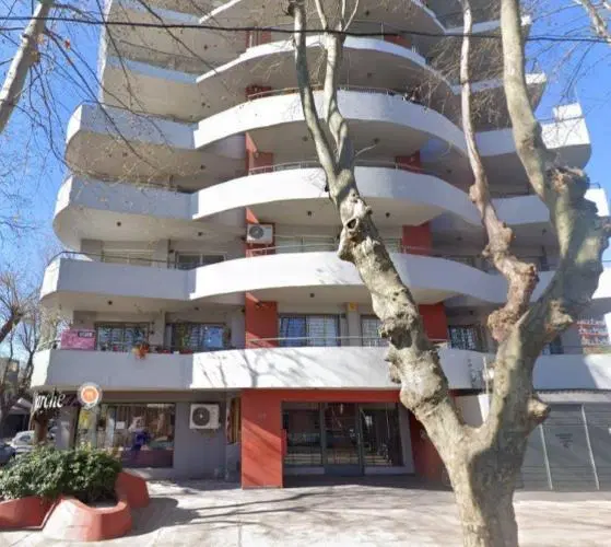 HERMOSO Y AMPLIO 3 AMBIENTES - MONTE GRANDE 4