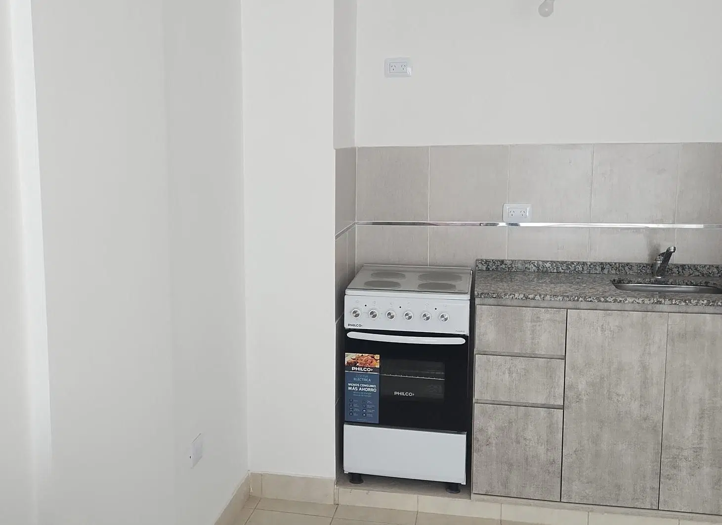 Monoambiente en Alquiler en Villa Luro 5