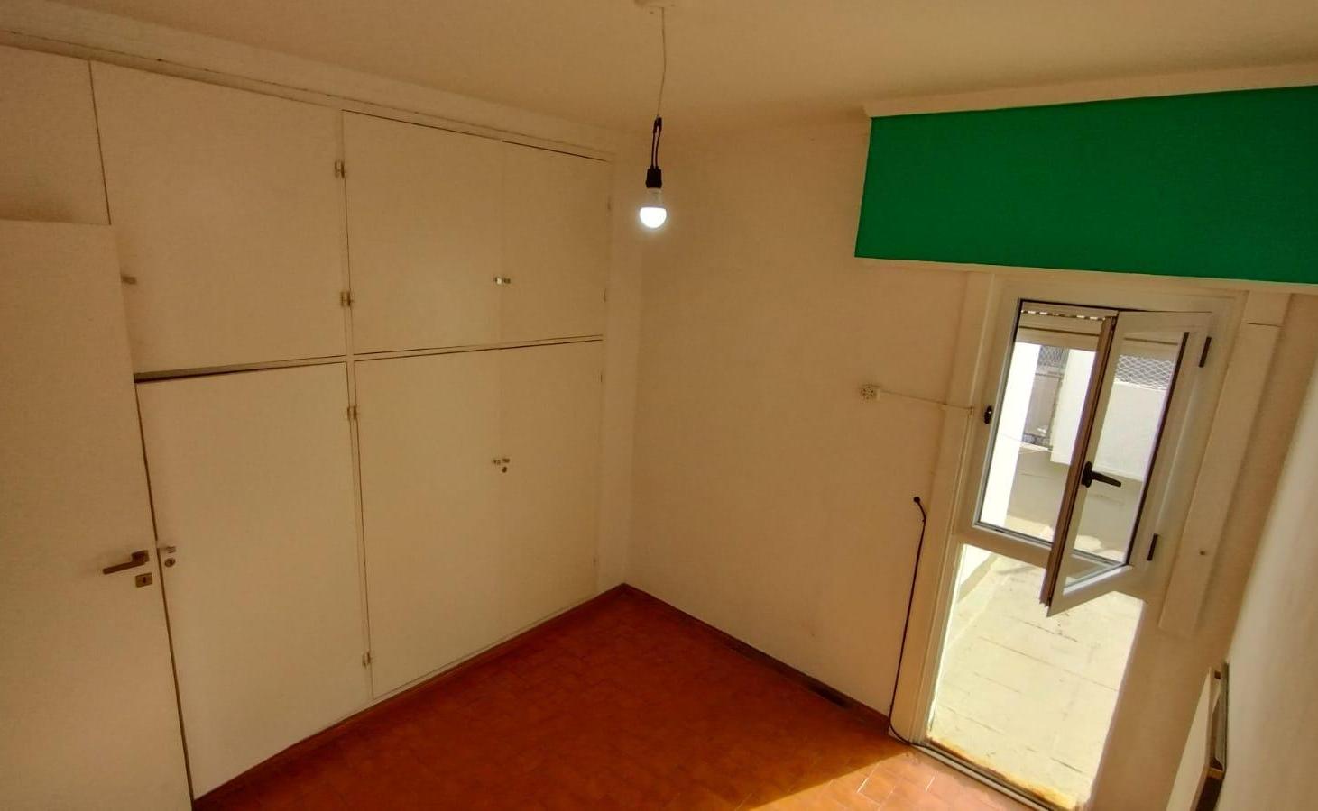 Foto de Piso 10 con Terraza Privada de 80 m² y Vista Panorámica – Frente al, imagen 1