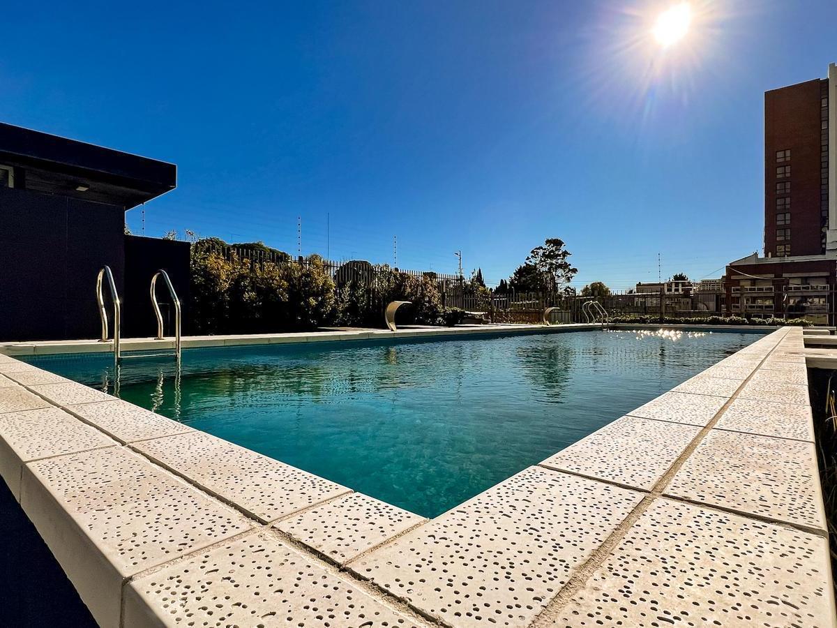Venta Semipiso 5 Amb. 226 m². Seguridad. Palcos del Golf. 3 Cocheras 5