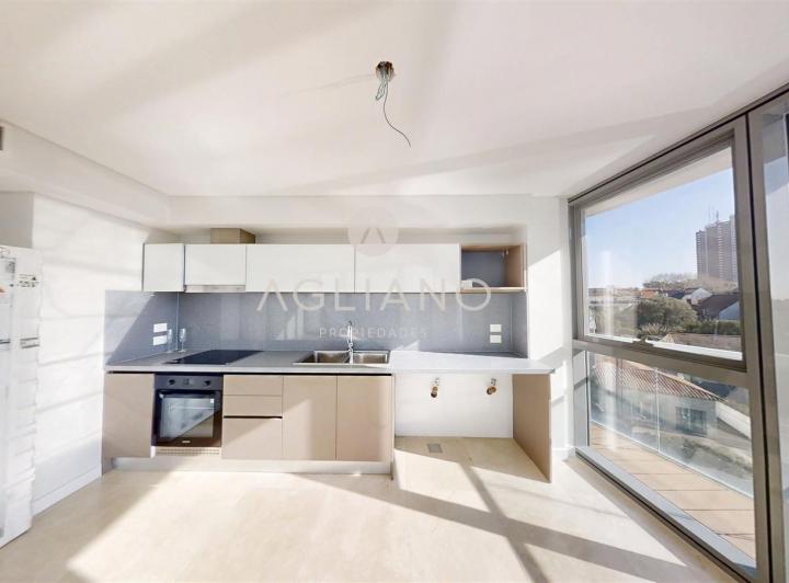 Venta Maral Explanada Playa Chica | 3 Ambientes (104 m²) en Torre 3 | Diseño Pelli