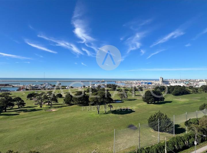Alquiler 12 meses Departamento frente al Golf Club 1