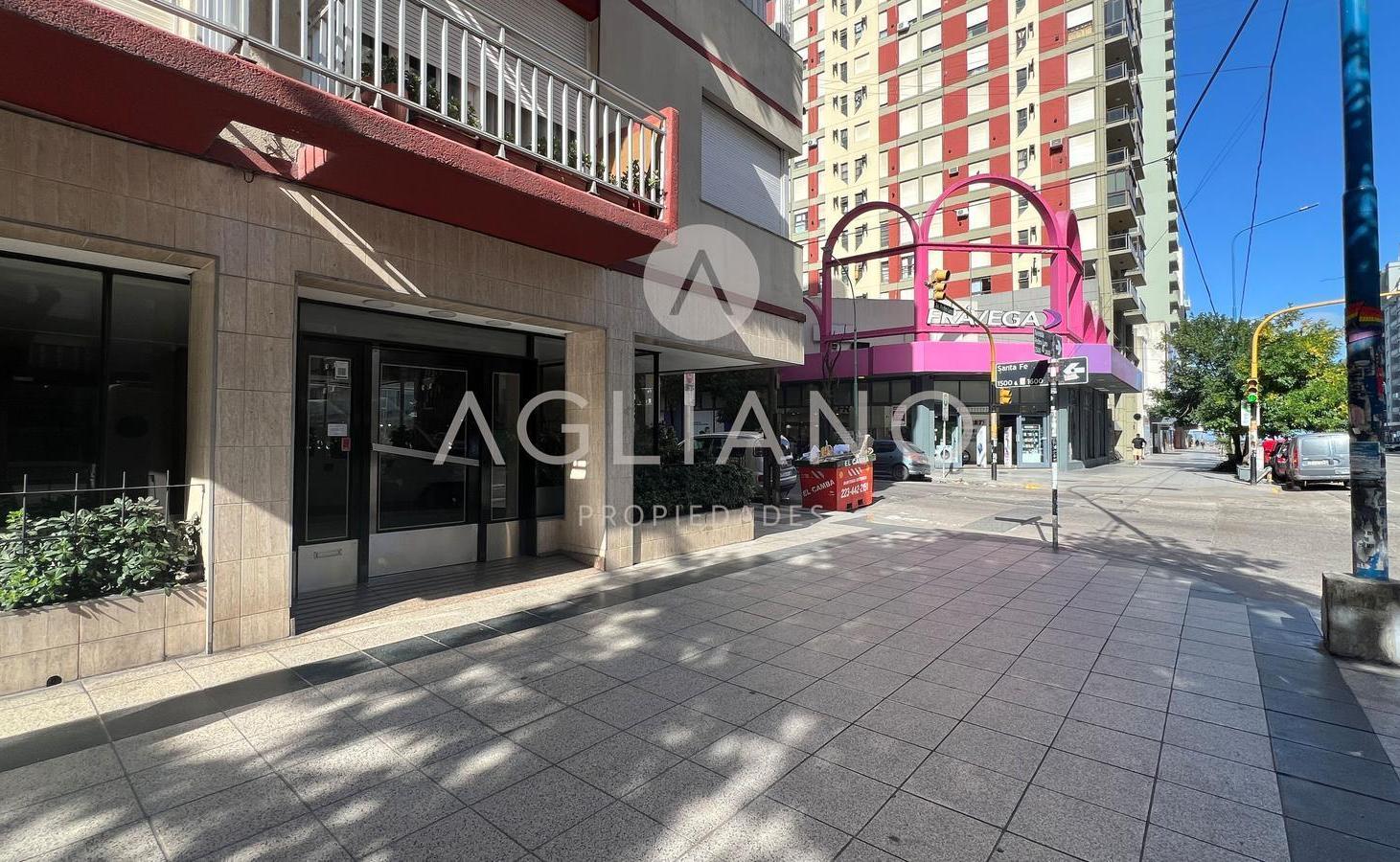 Venta Departamento 3 Amb con dependencia Z/Centro