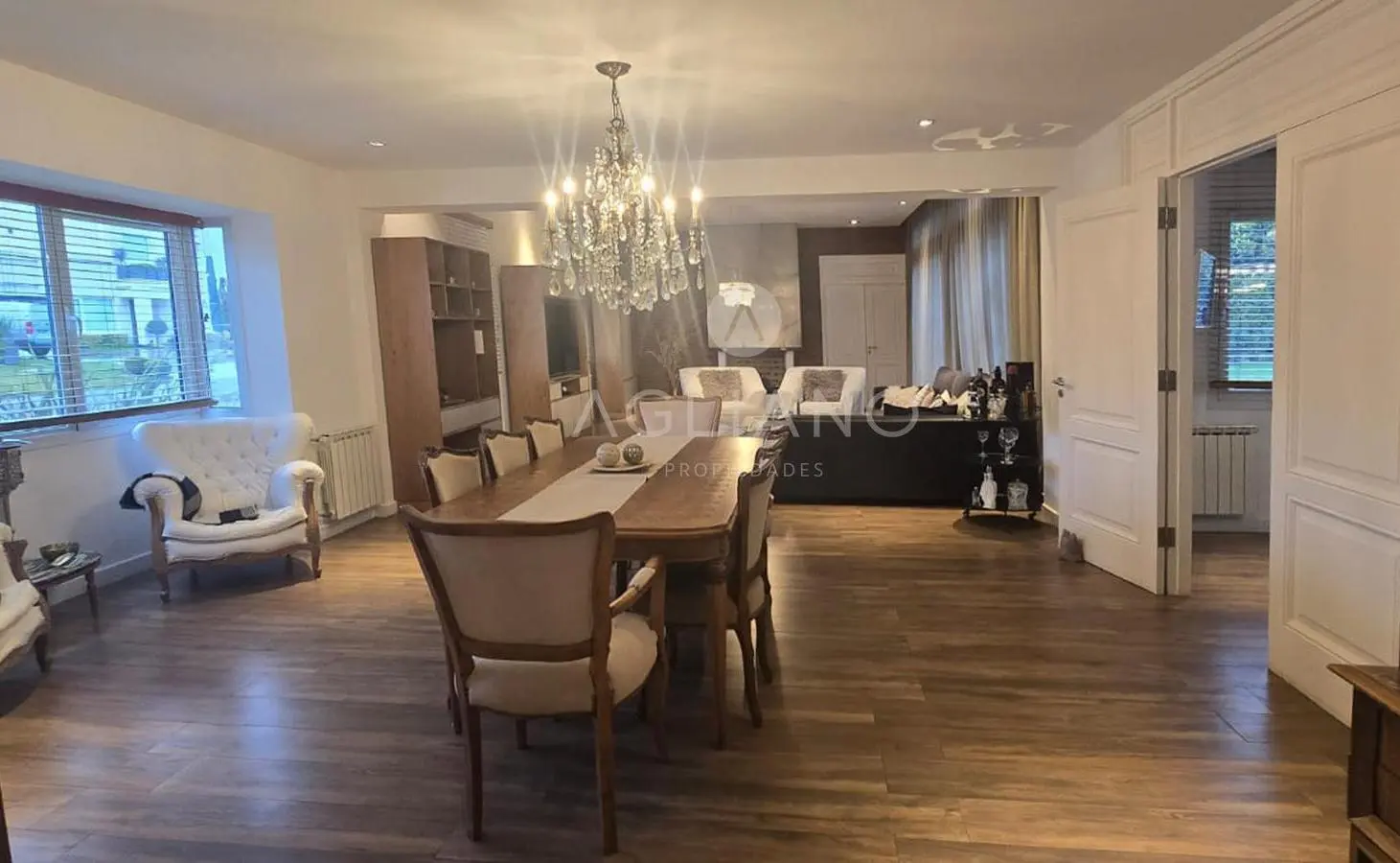 Venta Casa Rumenco 5 ambientes. Sobre 2 lotes. Piscina. 950m2 de parque. 4
