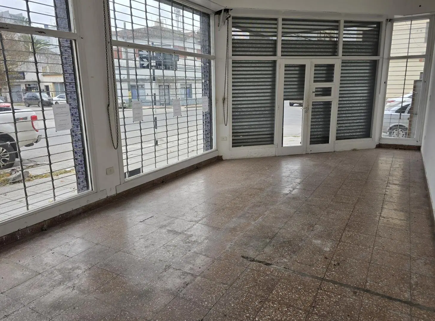 Alquiler Comercial en wsquina. Magallanes esq Bermejo 2