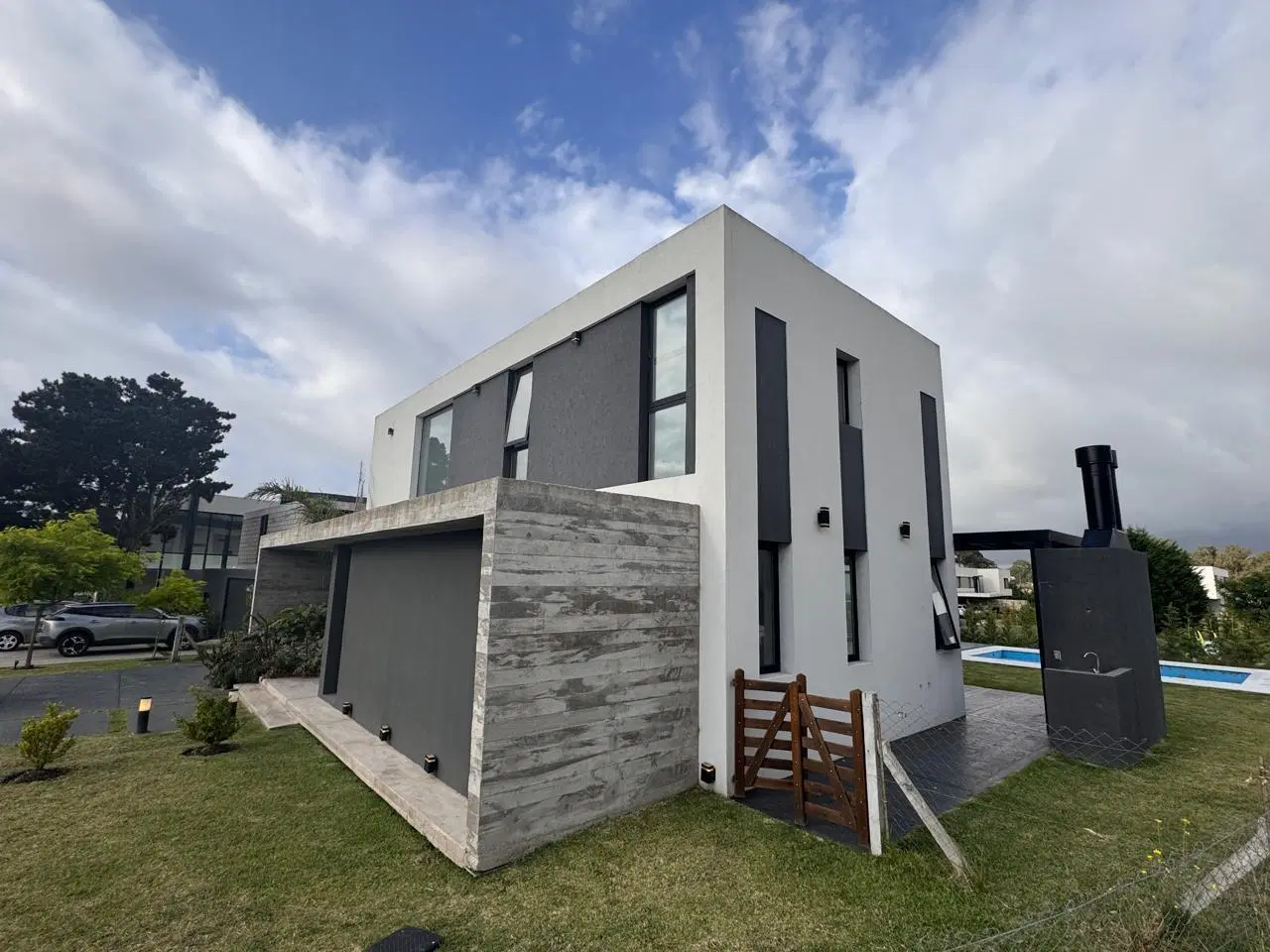 Venta Casa a estrenar 4 amb. Piscina. Rumenco joven 5