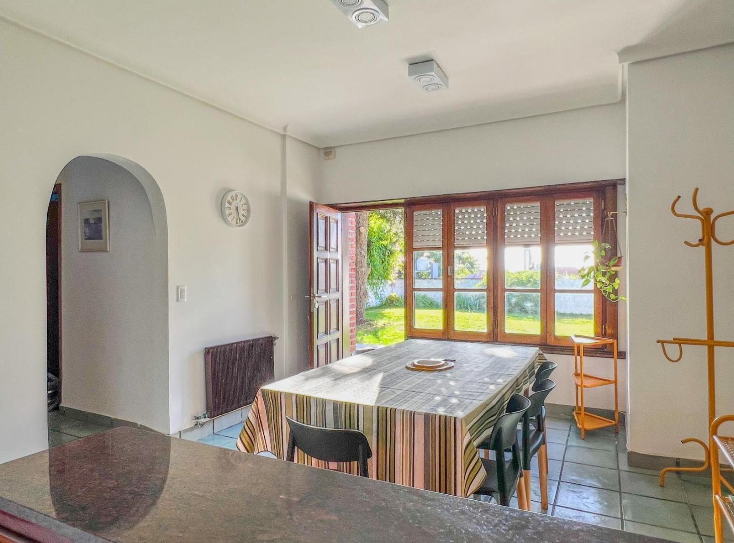 Foto de Chalet con Parque en Venta, imagen 1