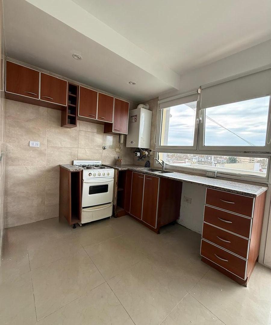 Foto de Departamento alquiler 3 ambientes con balcon y cochera, imagen 2