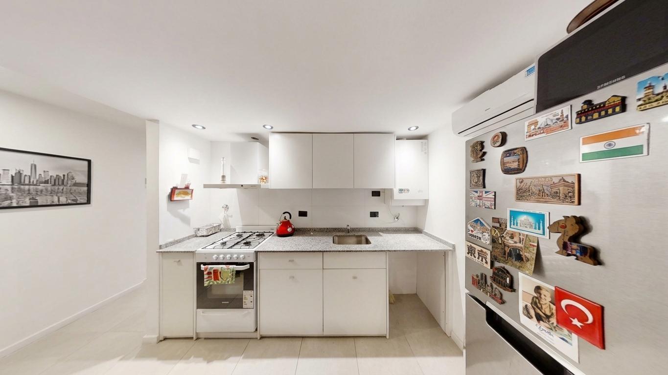 Foto de Venta 2 Amb con cochera Zona Guemes, imagen 1