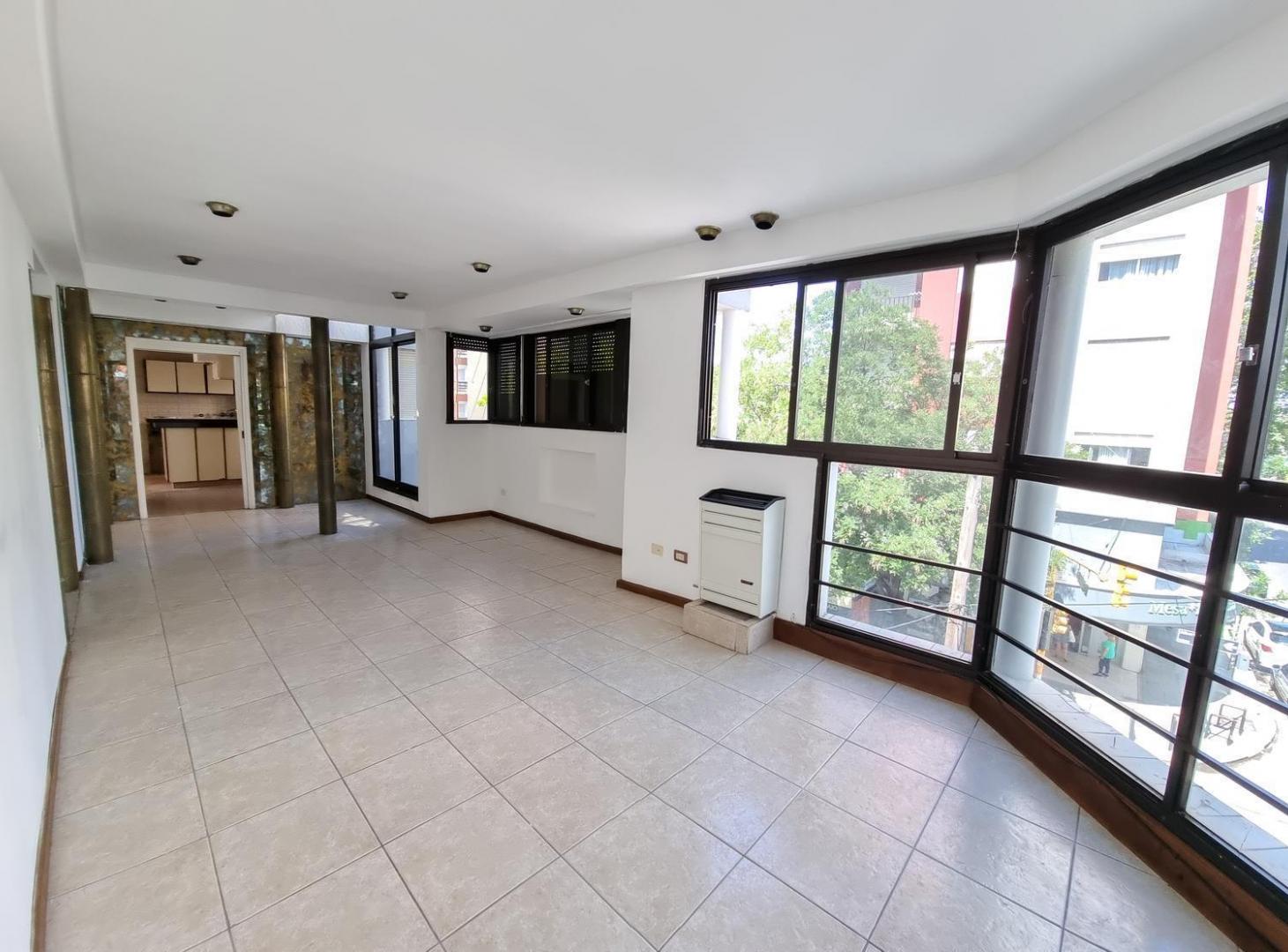 Foto de Departamento en Alquiler con Patio, imagen 2