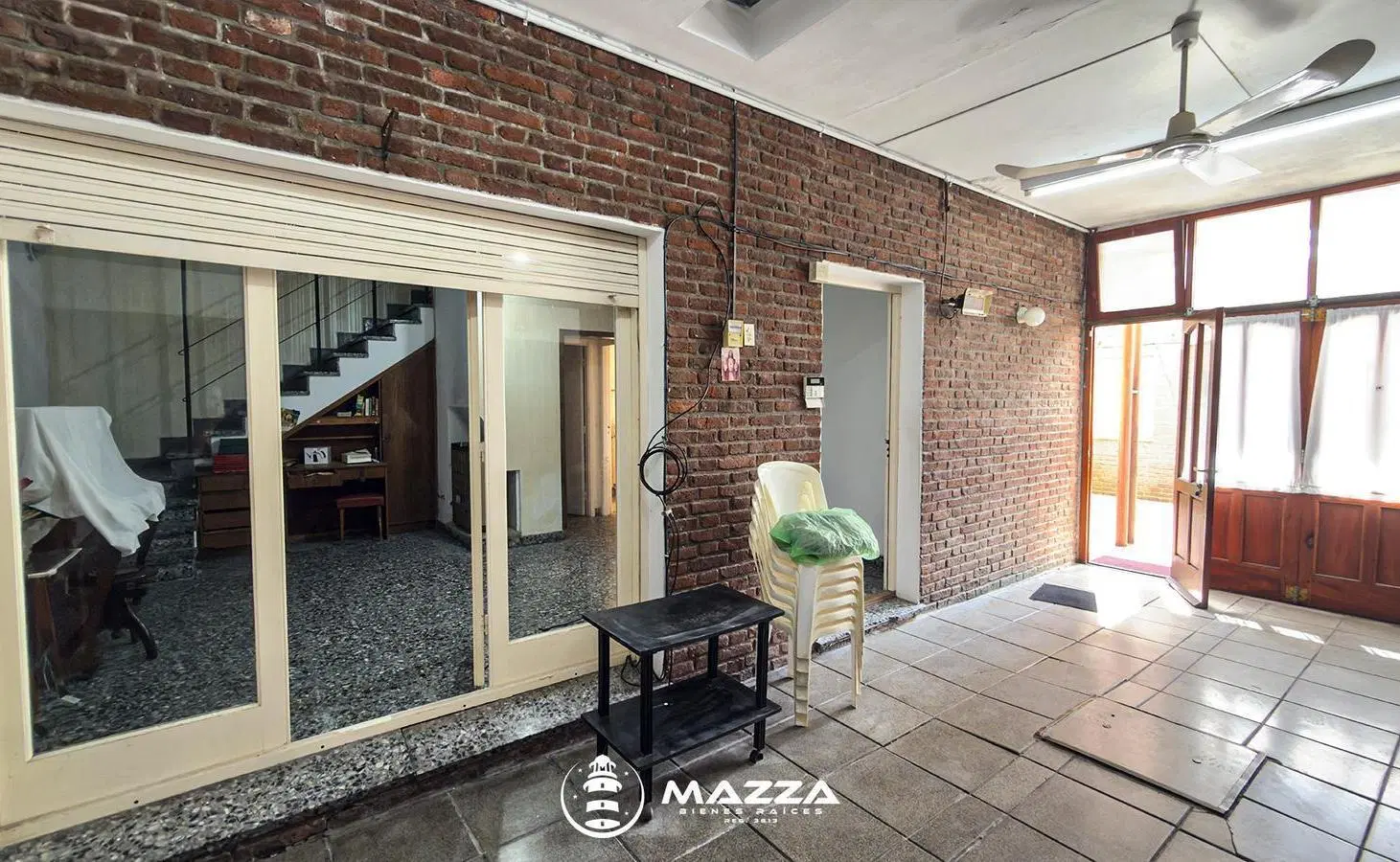 VENTA PH CON GARAGE - 3 AMBIENTES - LA PERLA 8