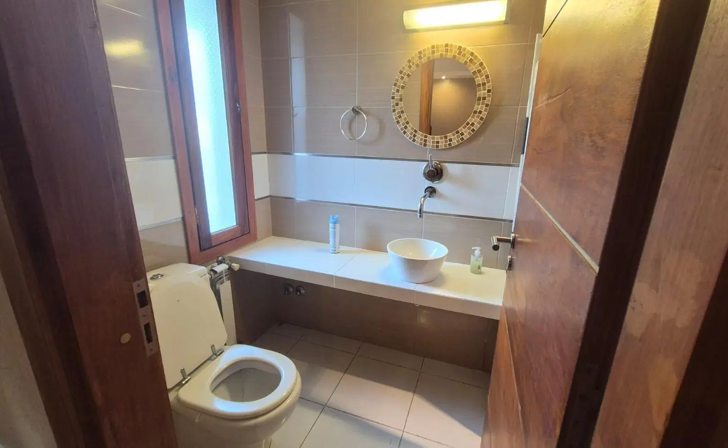 VENTA CASA MODERNA - 6 AMBIENTES - RUMENCÓ 8