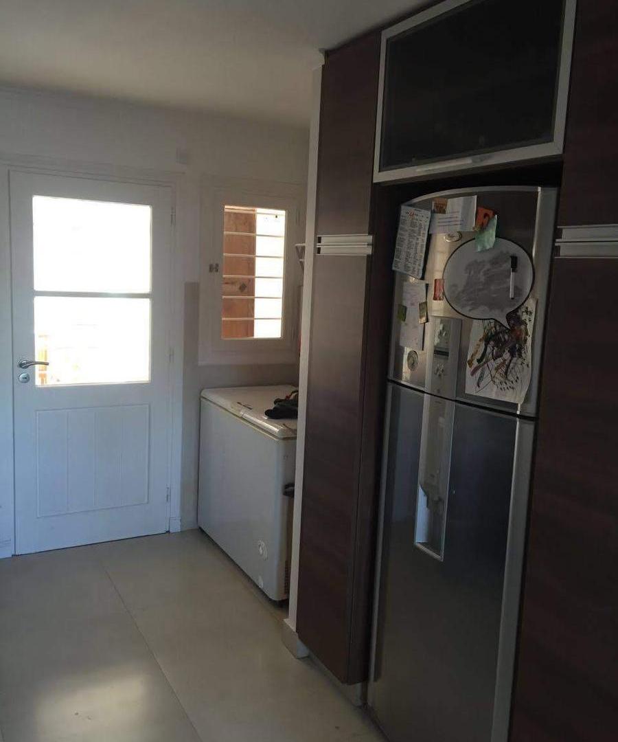 Foto de ALQUILER CASA CON PILETA DE 5 AMBIENTES EN MAR DEL PLATA, imagen 1