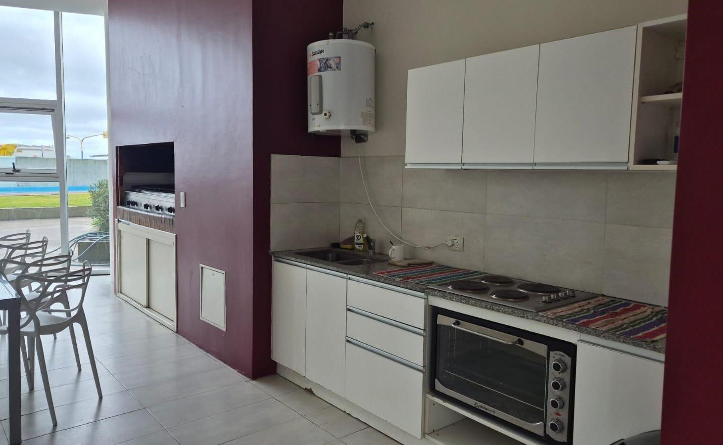 Foto de ALQUILER 24 MESES DEPARTAMENTO CON VISTA AL MAR - 2 AMBIENTES - LA PERLA, imagen 2