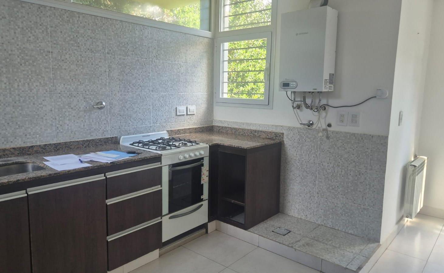 Foto de Alquiler Duplex de 3 Ambientes en Caisamar, imagen 5