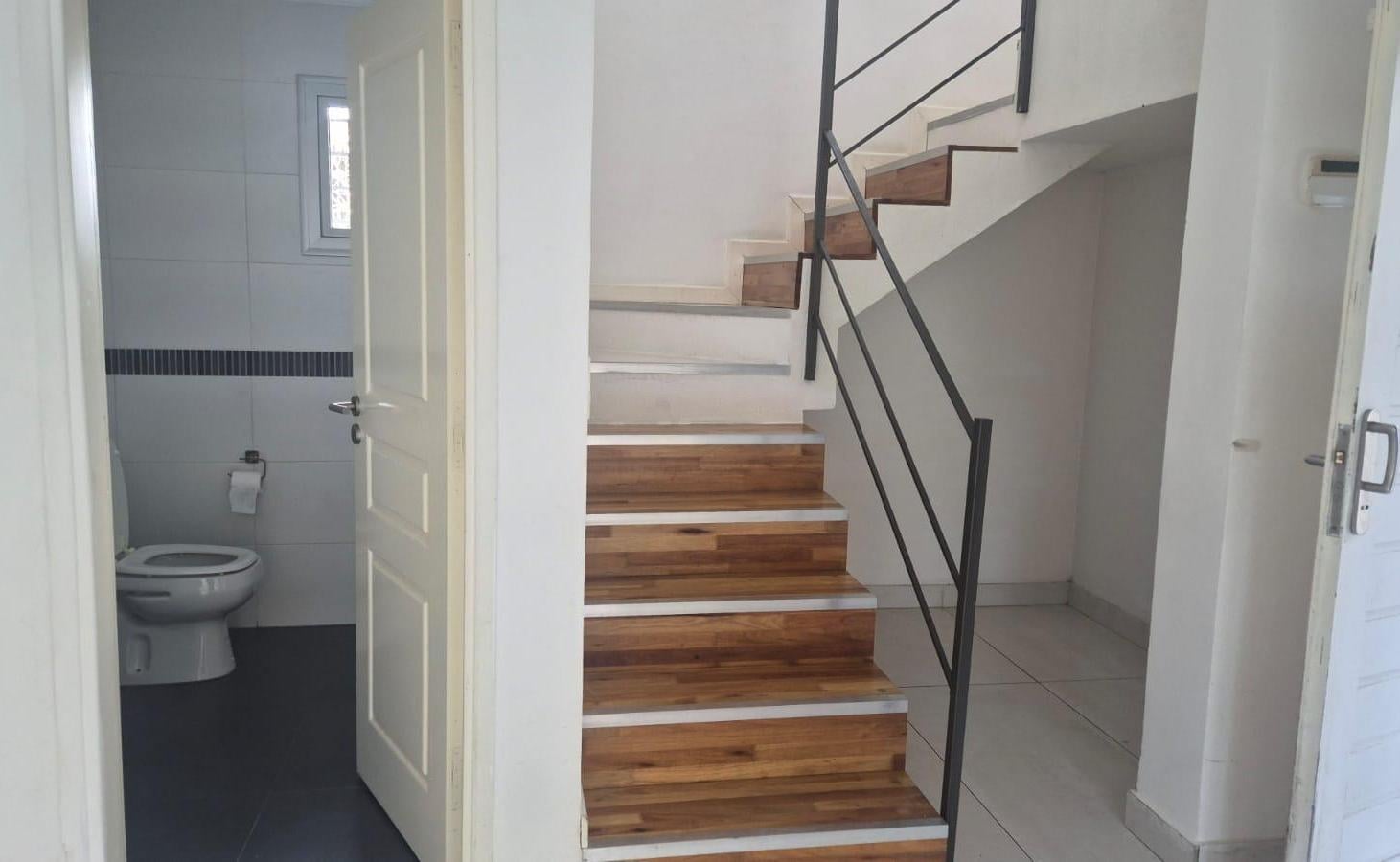 Foto de Venta Duplex de 3 Ambientes en Caisamar, imagen 5