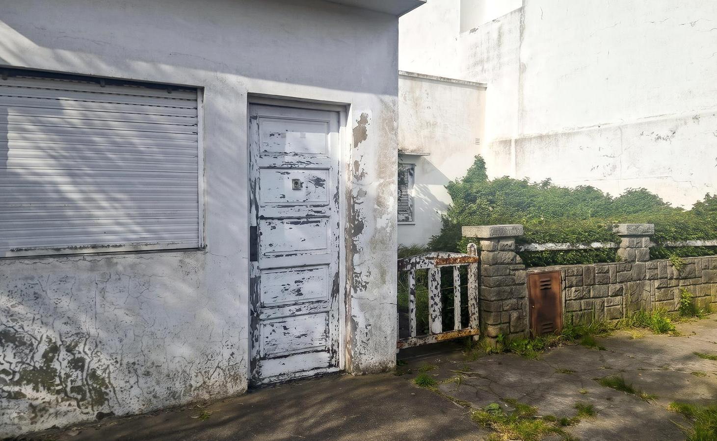 Foto de Venta Casa de 5 Ambientes en Chauvin a Refaccionar, imagen 3