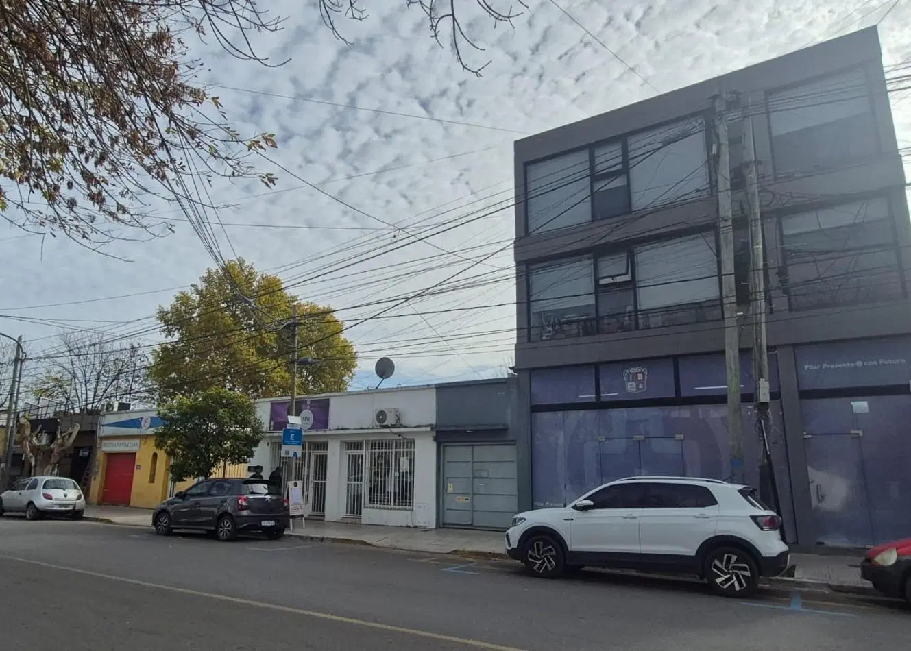 ALQUILER DE LOCAL COMERCIAL PILAR CENTRO 5