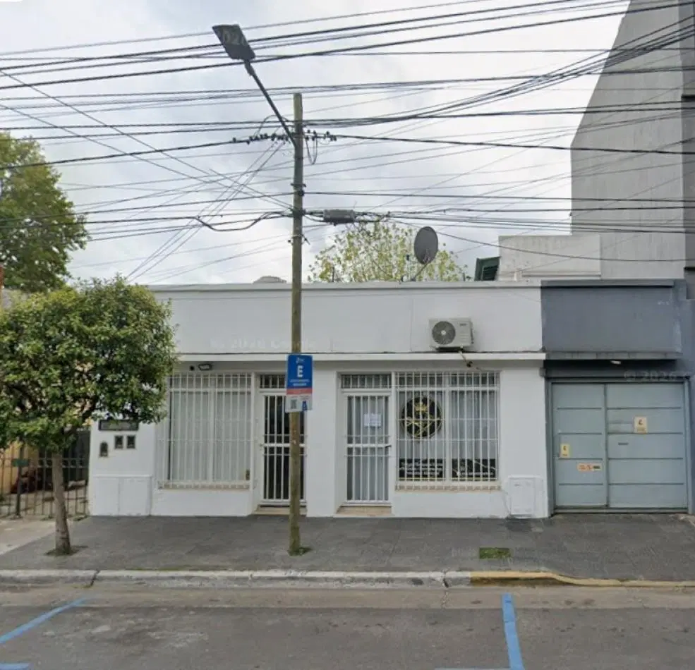 ALQUILER DE LOCAL COMERCIAL PILAR CENTRO 2