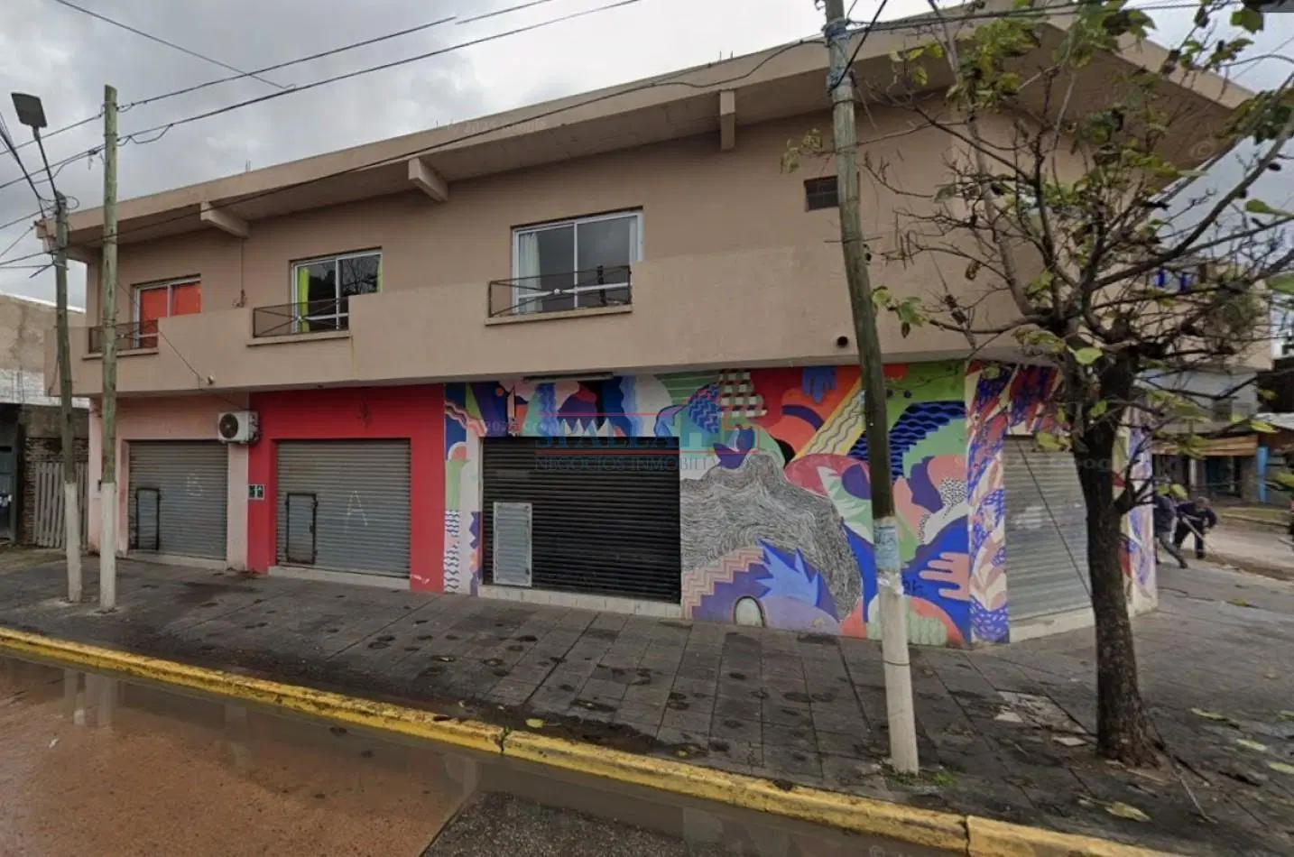 ALQUILER LOCAL - OFICINA - SALON USO COMERCIAL - PROFESIONAL PRIMER PISO POR ESCALERA - VILLA ASTOL 1