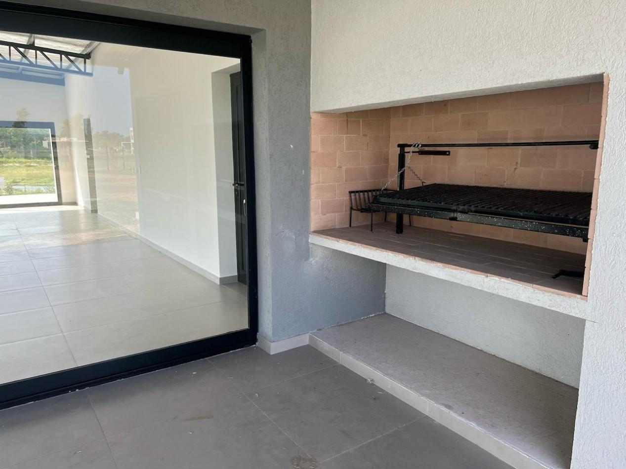 Foto de ALQUILER DUPLEX 4 AMBIENTES, EN EL ALJIBE MANZANARES, PILAR, imagen 2