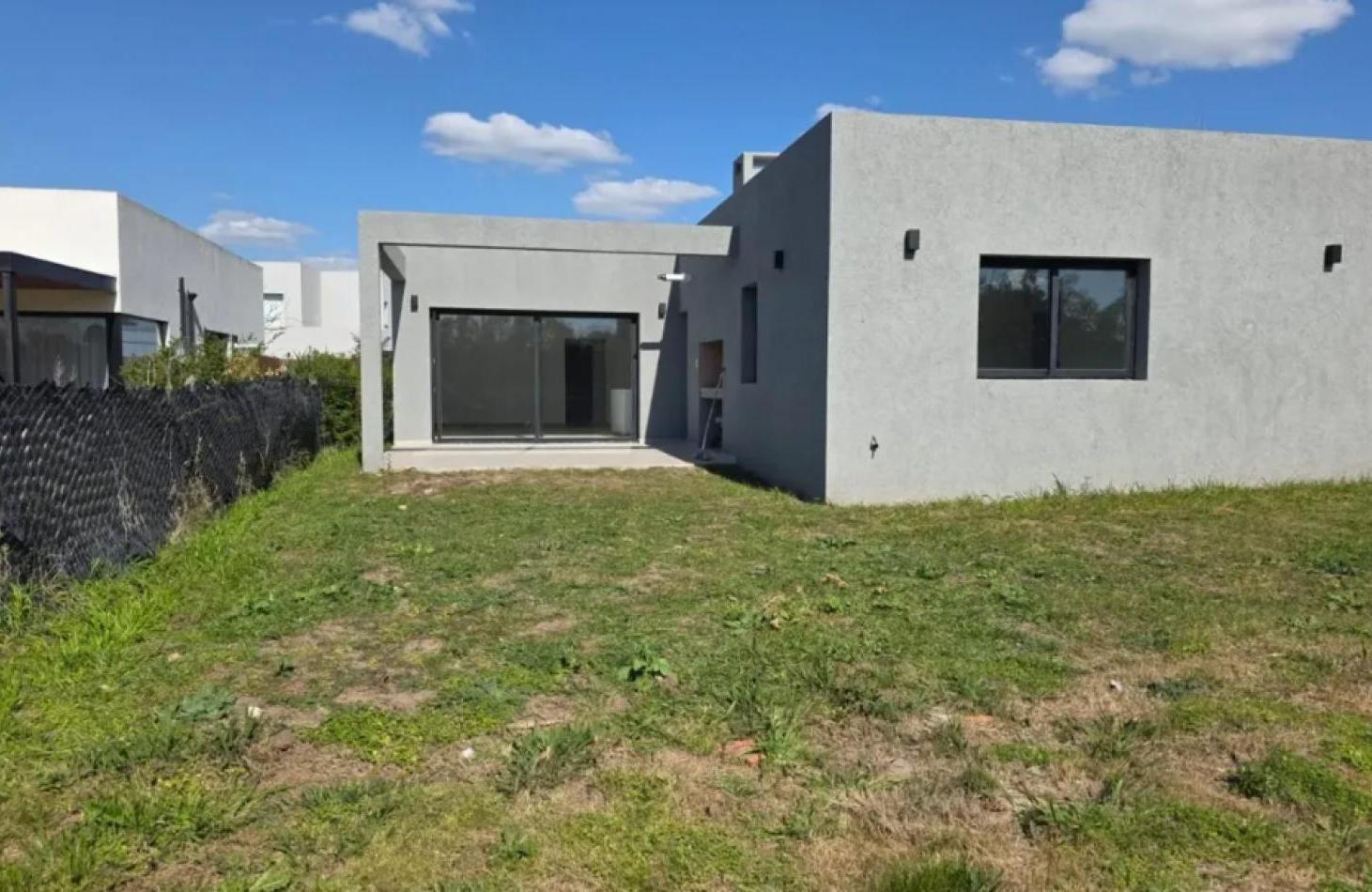 Foto de VENTA CASA DE 5 AMBIENTES EN SANTA LUCIA, PILAR DEL ESTE, imagen 4