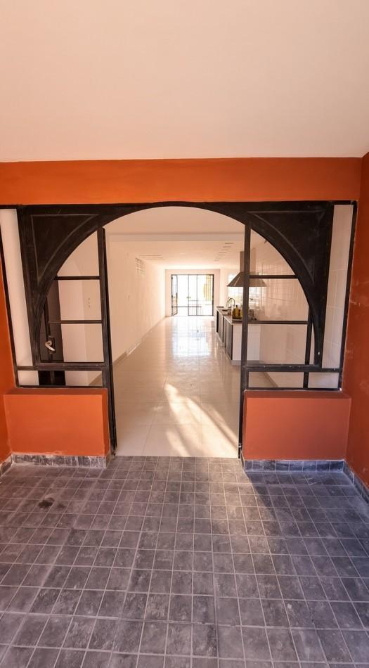 Foto de Marco Avellaneda e Italia. Casa Venta. Oportunidad, imagen 2
