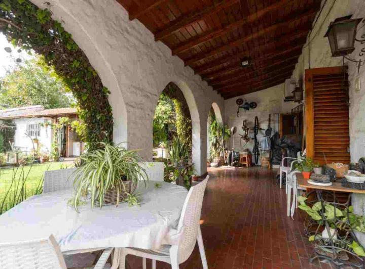 VENTA CASA 6 AMB PILETA HURLINGHAM APTO CRÉDITO 2