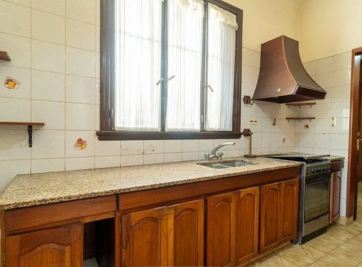 Casa 5 amb. en venta en Hurlingham/Villa Alemania 4