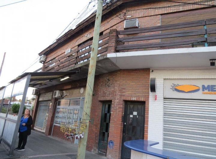 VENTA DE DEPARTAMENTO 3 AMBIENTES EN HURLINGHAM 1