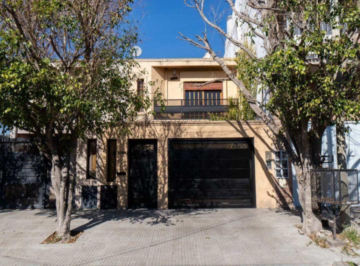 VENTA DE DUPLEX 4 AMB. EN HURLINGHAM APTO CREDITO 3