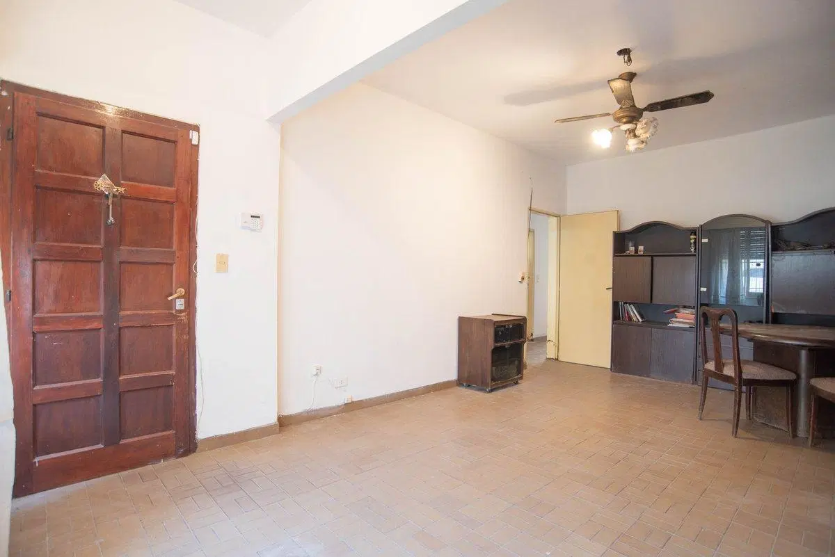 VENTA CASA 3 AMBIENTES HURLINGHAM APTO CREDITO 5