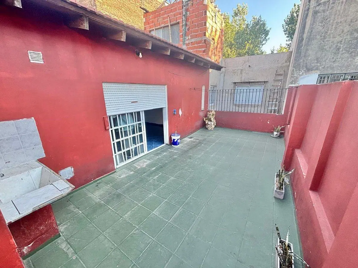 Casa en venta Caseros centro 5