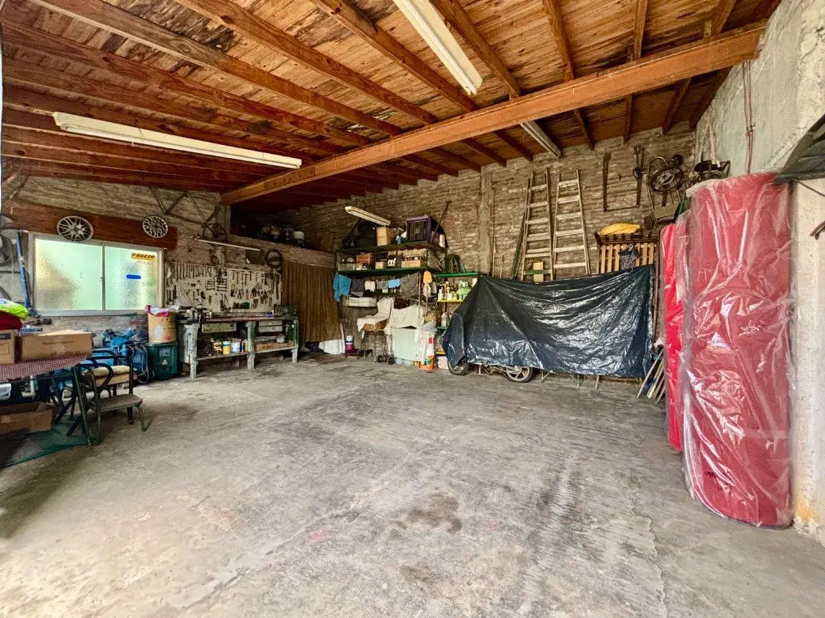 VENTA CASA 3 AMB VILLA LUZURIAGA / DEPOSITO 2