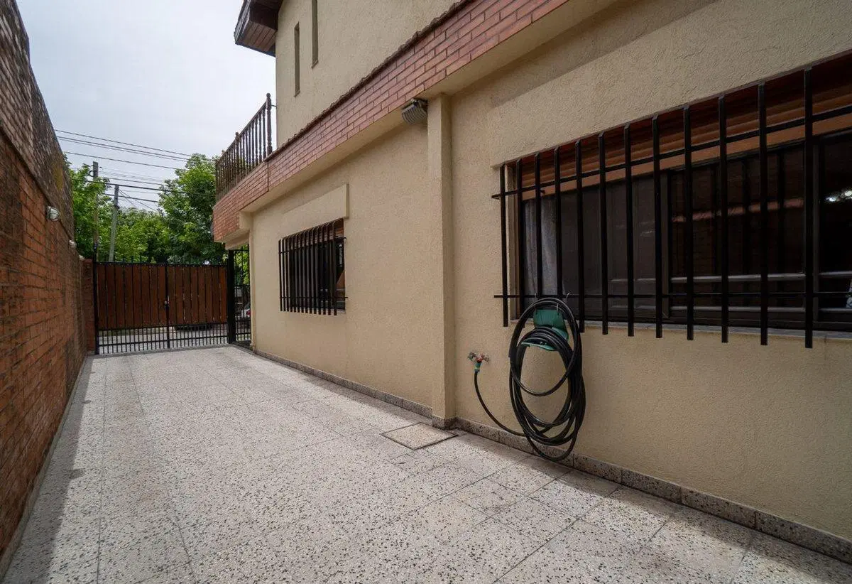 Chalet impecable listo para vivir 2