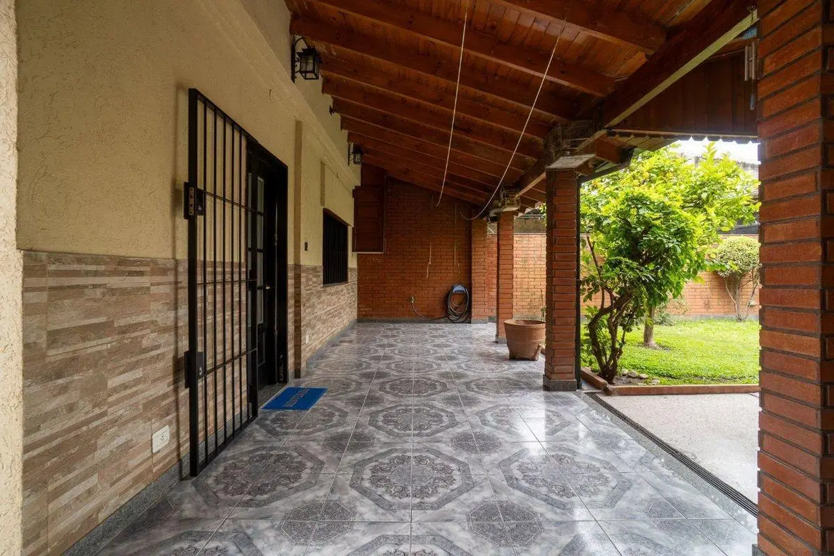 Chalet impecable listo para vivir 4